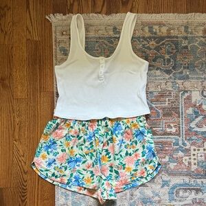 Old Navy pajama set